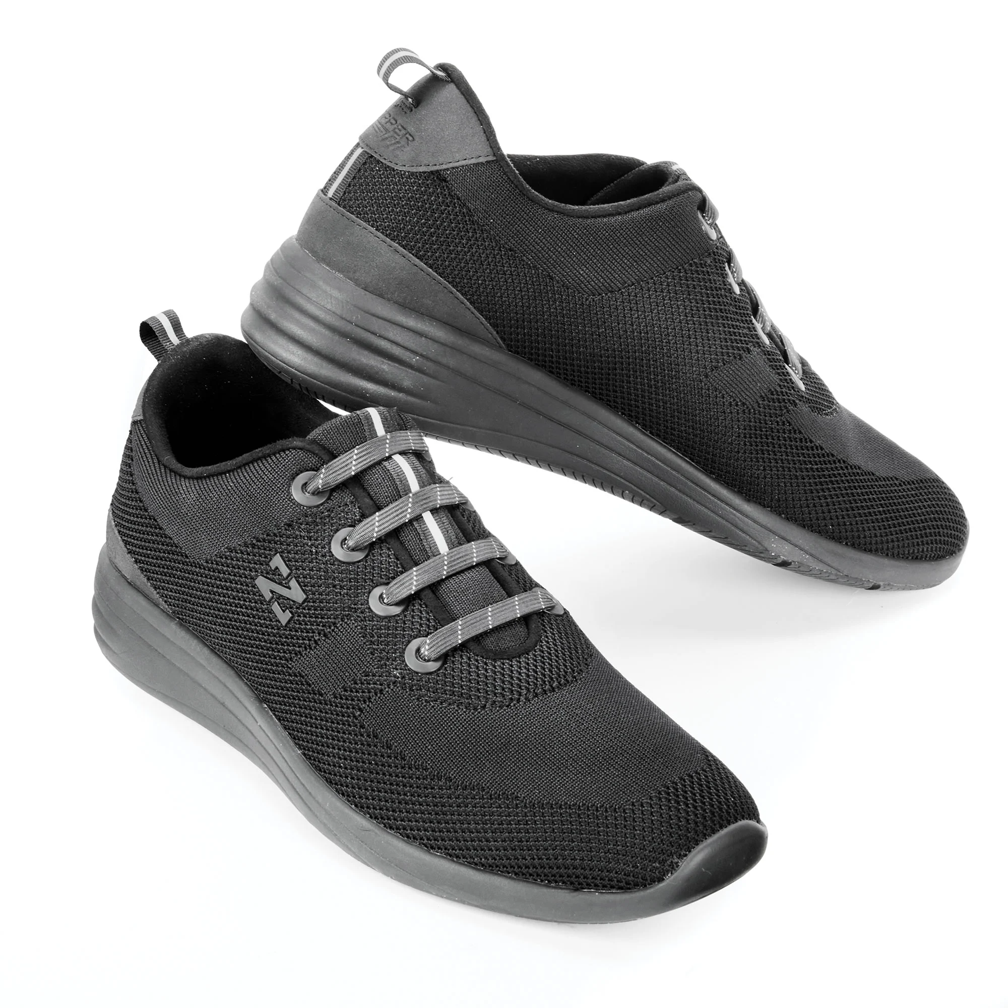 men's athletic shoes